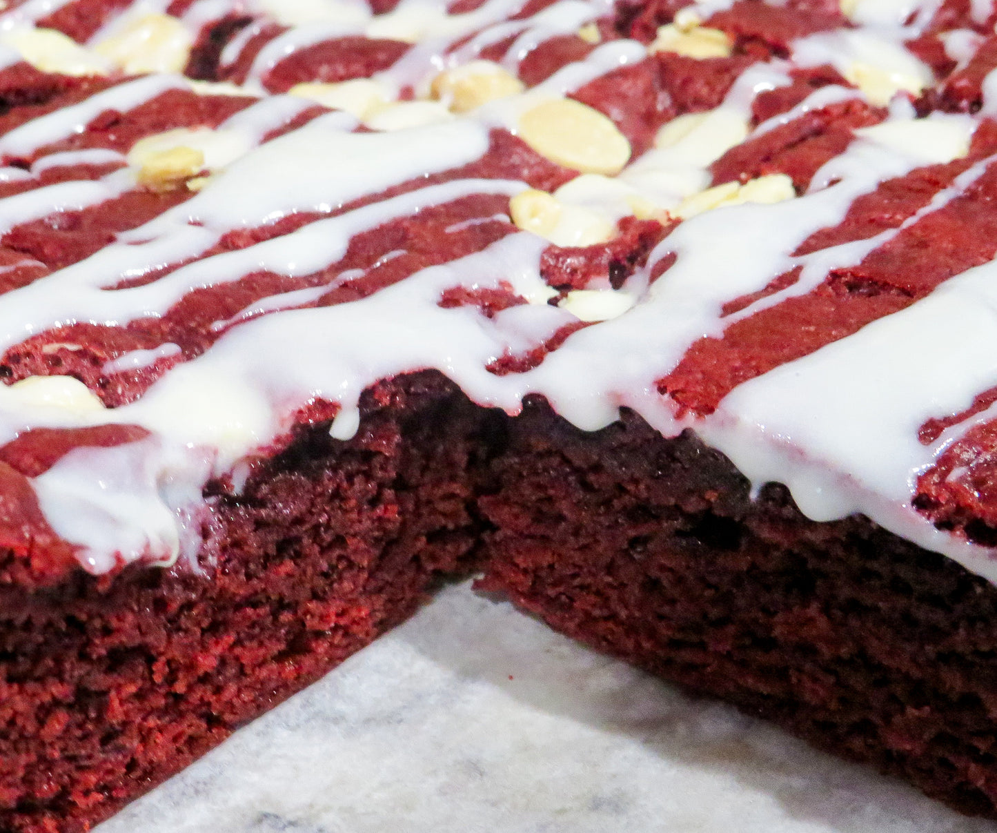 Velvet Rouge Brownies (1/2 Dozen)